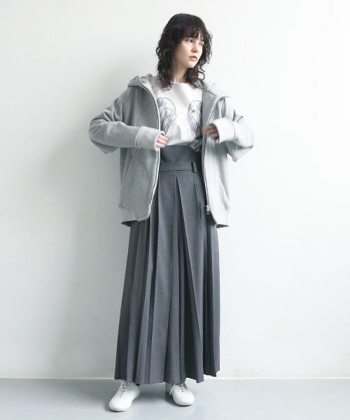 HATRA.ハトラ.Hak Pleats Pants [grey]