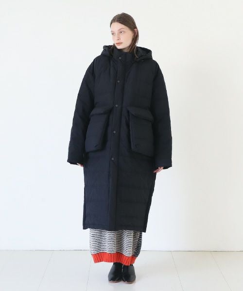 HENRIK VIBSKOV ヘンリックヴィブスコフ LONG DOWN COAT [Caviar]