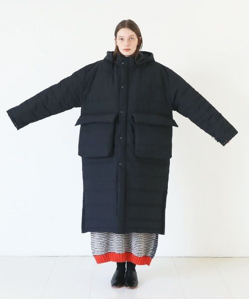 HENRIK VIBSKOV ヘンリックヴィブスコフ LONG DOWN COAT [Caviar]