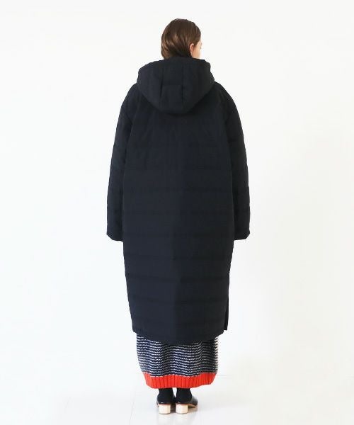 HENRIK VIBSKOV ヘンリックヴィブスコフ LONG DOWN COAT [Caviar]