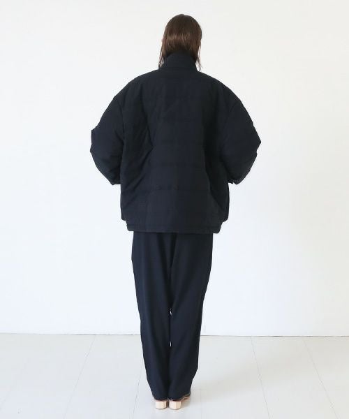 HENRIK VIBSKOV ヘンリックヴィブスコフ SHORT DOWN JACKET [Caviar]
