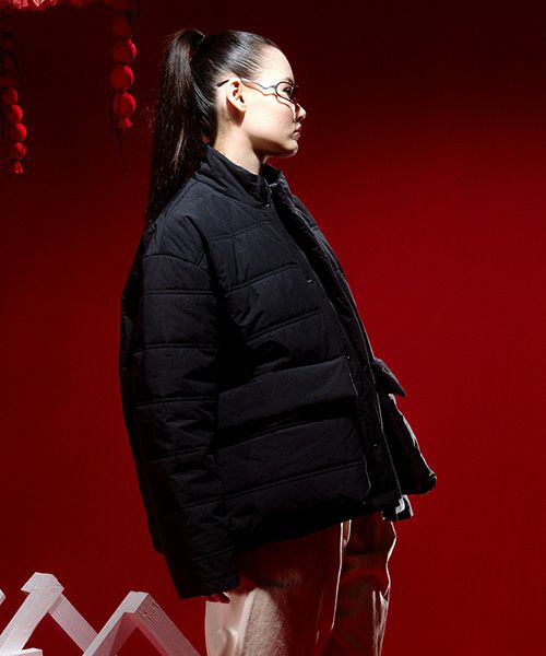 HENRIK VIBSKOV ヘンリックヴィブスコフ SHORT DOWN JACKET [Caviar]