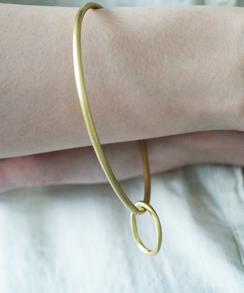 _Fot.フォート.round wire bangle _egg [1401a_b/brass]