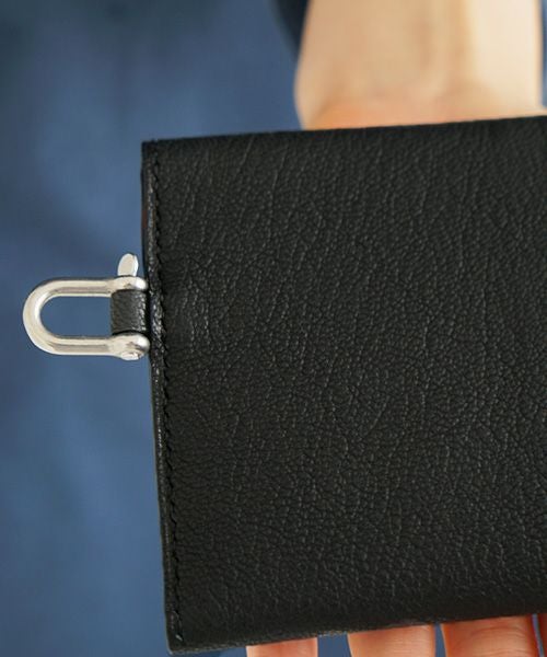 EDROBERTJUDSON.エドロバートジャドソン.shackle bifold wallet [B01XWL-65/05/black]