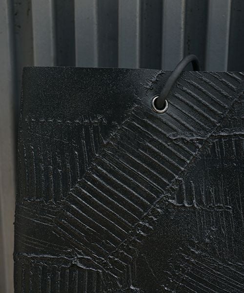 KAGARI YUSUKE.TOTO BAG ブラックカラーペイント W17-01 BK