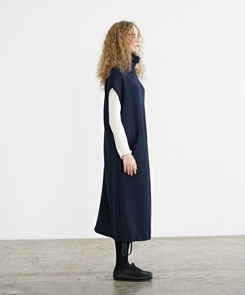 Mochi / home&miles.モチ / ホーム＆マイルズ.turtle neck one piece [navy]