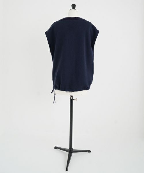 Mochi / home&miles モチ / ホーム＆マイルズ v-neck vest [navy]
