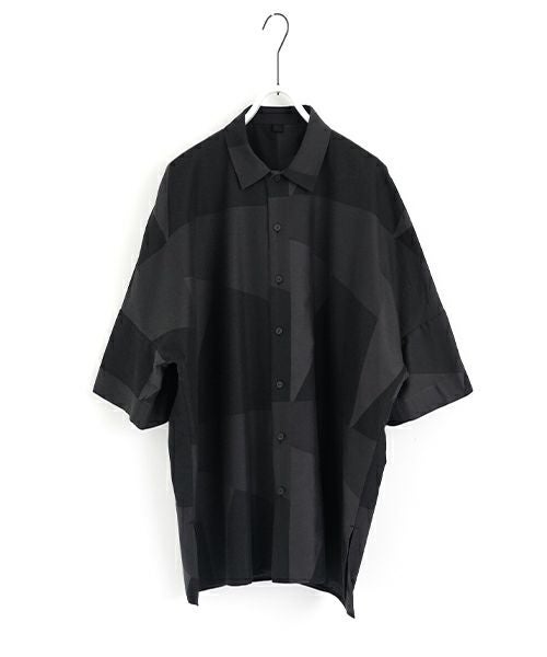 VU ヴウ geometric dolman shirt  [charcoal×black］幾何学ドルマンシャツ vu-s24-s02
