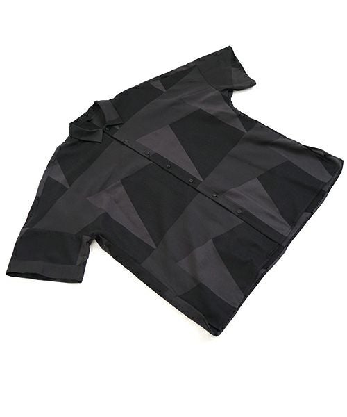VU ヴウ geometric dolman shirt  [charcoal×black］幾何学ドルマンシャツ vu-s24-s02