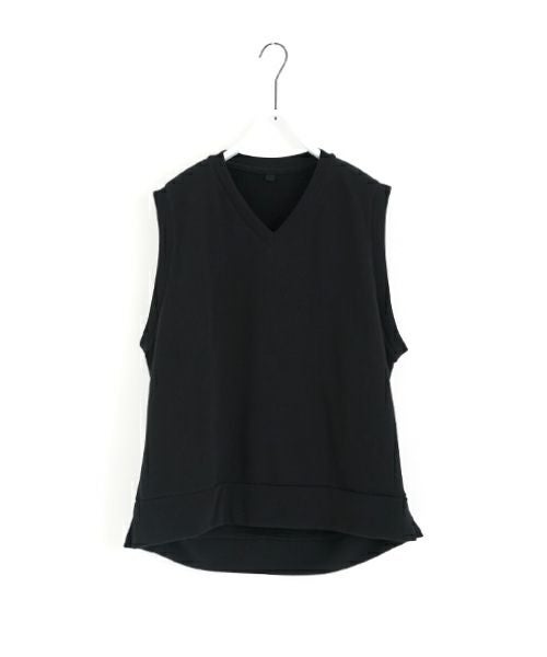 VU ヴウ v vest  [BLACK］Vネックベスト vu-s24-t02