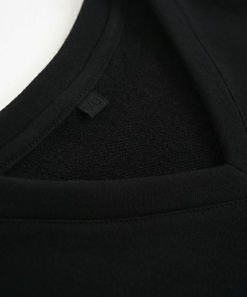 VU ヴウ v vest  [BLACK］Vネックベスト vu-s24-t02