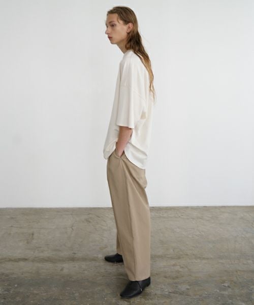 VU ヴウ basic t-shirt [LIGHT BEIGE］ベーシックＴシャツ vu-s24-t03