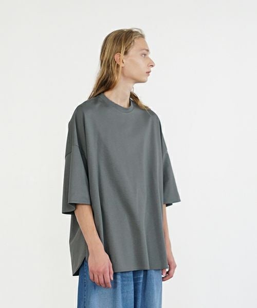 VU ヴウ basic t-shirt [DEEP KHAKI］ベーシックＴシャツ vu-s24-t03
