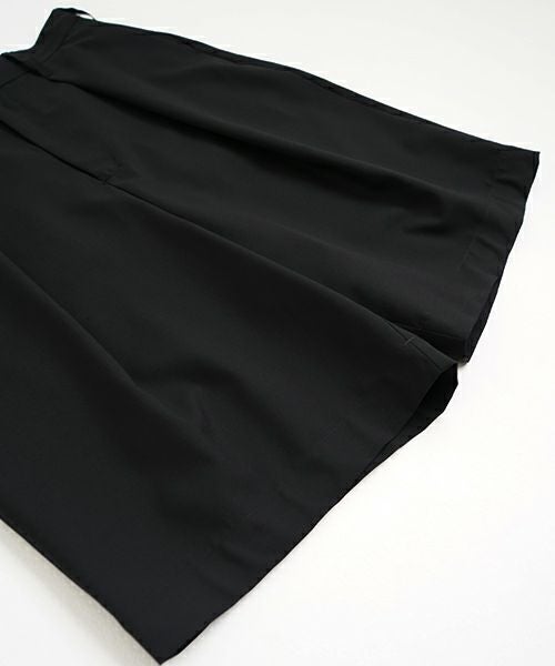 VU ヴウ wide short pants [BLACK] ワイドショートパンツ vu-s24-p02