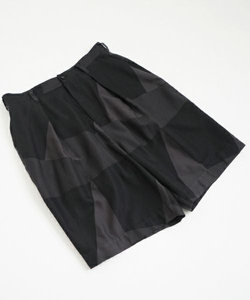 VU ヴウ geometric wide short pants  [charcoal×black]  幾何学ワイドショートパンツ vu-s24-p02