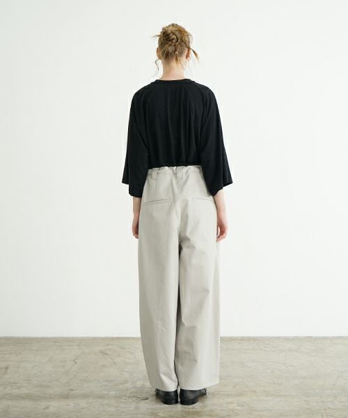 VU ヴウ knee wide pants-FINX COTTON [CHALK] ニーワイドパンツ vu-s24-p06
