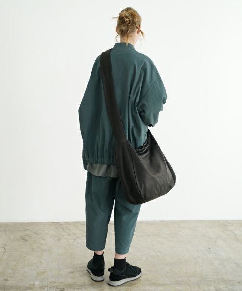 VU / ヴウ 鹿革 ビッグタスキショルダーバッグ [BLACK]｜ディアレザー