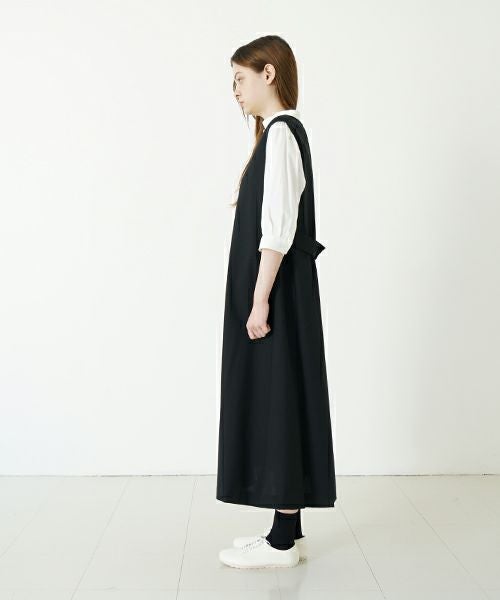 Mochi モチ no sleeve tuck dress [ms24-op-02/black] ノースリーブタックドレス