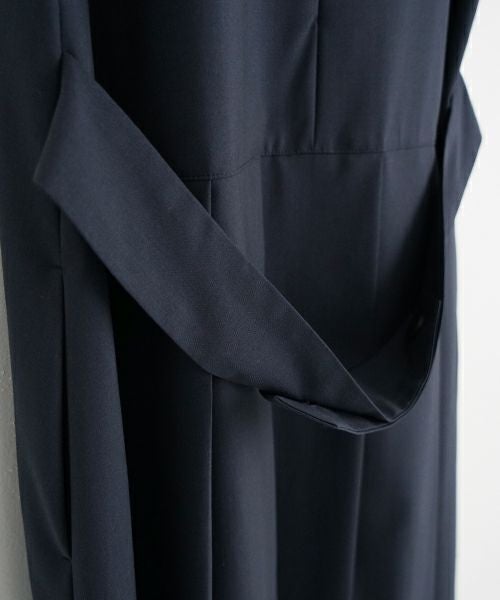 Mochi モチ no sleeve tuck dress [ms24-op-02/deep blue] ノースリーブタックドレス