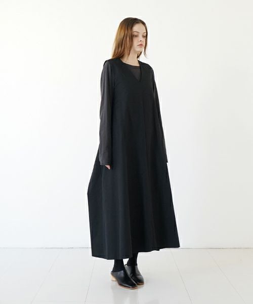 Mochi モチ v-neck belt dress [ms22-op-02/black] Vネックベルトドレス