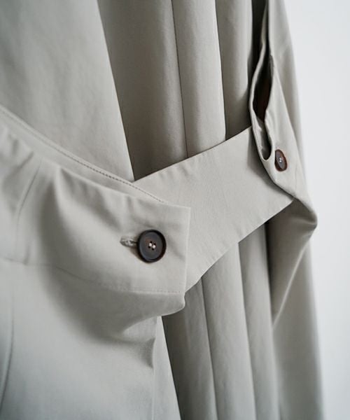 Mochi モチ v-neck belt dress [ms22-op-02/chalk] Vネックベルトドレス