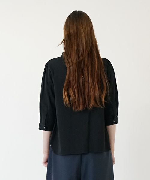 Mochi モチ gather blouse(organic cotton)[ms21-b-01/black] ギャザー