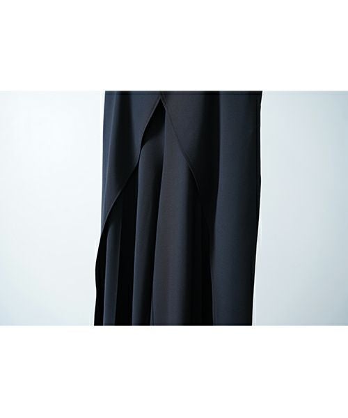 パンツ Hatra Dia Trousers [black] Dia Trousers / black – HATRA OFFICIAL