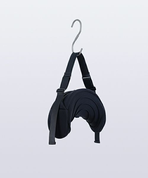 HATRA ハトラ Moebius Bag [black]