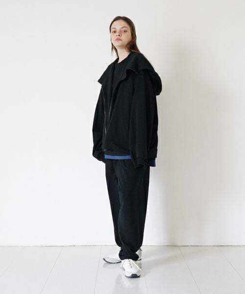  VUyヴウワイshort big hoody [BLACK]ビックショートパーカー