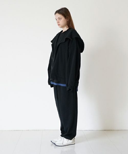  VUyヴウワイshort big hoody [BLACK]ビックショートパーカー