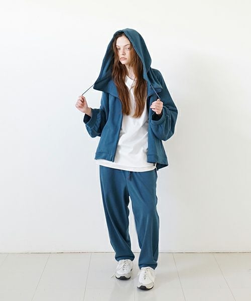 VUy ヴウワイ short big hoody [BLUE] ビックショートパーカー