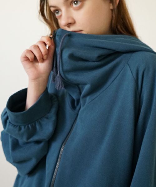 VUyヴウワイshort big hoody [BLUE]ビックショートパーカー