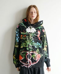 AHCAHCUMあちゃちゅむお花体ジップパーカー（クロ）01-231-0702