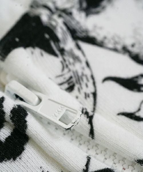 AHCAHCUMあちゃちゅむフルーツ女ジップパーカー（シロ）01-231-0703