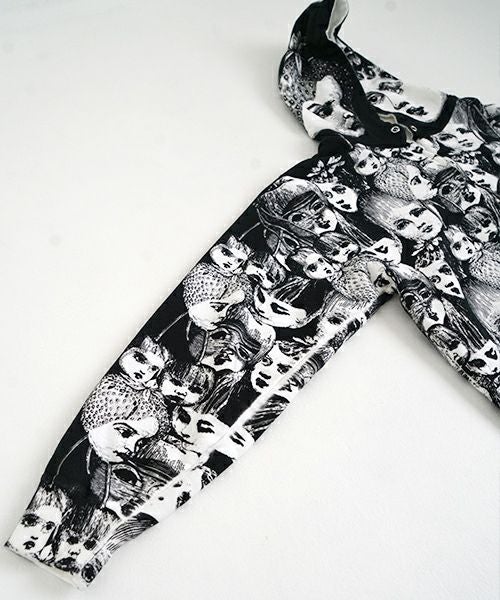 AHCAHCUMあちゃちゅむフルーツ女ジップパーカー（クロ）01-231-0703