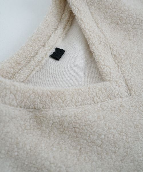 VU ヴウ boa v vest  [FIGARO］ボア Vネックベスト vu-cut-011