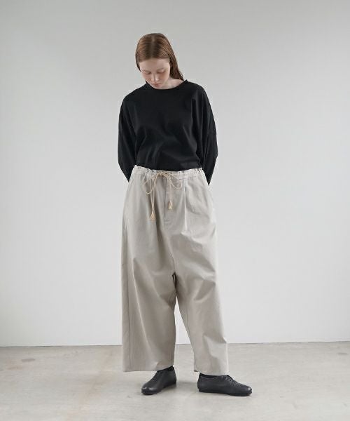 VU ヴウ wide silhouette pants [CHALK] ワイドシルエットパンツ vu-pnt-006
