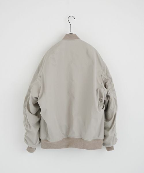 VU ヴウ big MA-1[CHALK] ビックエムエーワン vu-blu-005