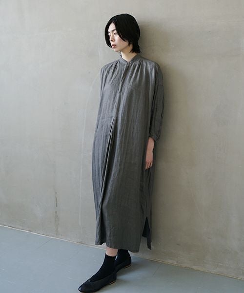 イクナ　スズキタカユキ flared-sleeve　t-shirt グレー suzuki takayuki turtle-neck t-shirt (スズキタカユキ タートルネック