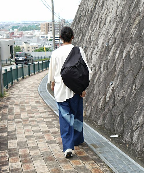 Edwina Hoerl エドウィナホール bag [17/EH48A-PM20-01/black]