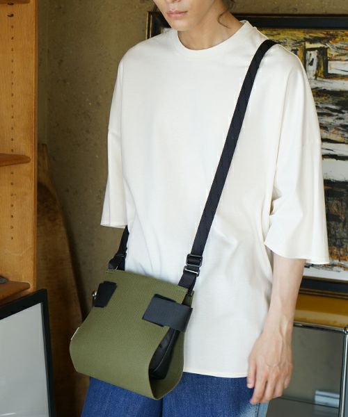 macromauro  マクロマウロ WRAP BAG SHOULDER CANVAS S(KHAKI)
