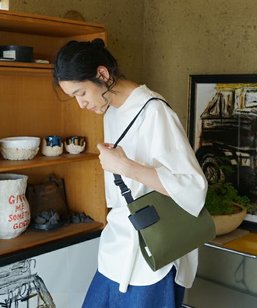 macromauro  マクロマウロ WRAP BAG SHOULDER CANVAS S(KHAKI)