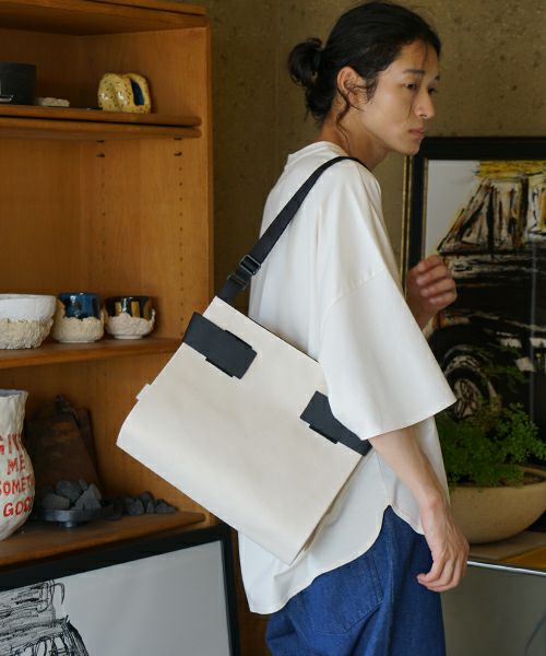 macromauro  マクロマウロ WRAP BAG SHOULDER CANVAS M(NATURAL)
