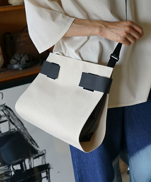 macromauro  マクロマウロ WRAP BAG SHOULDER CANVAS M(NATURAL)