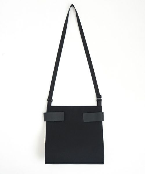 macromauro  マクロマウロ WRAP BAG SHOULDER CANVAS M(BLACK)