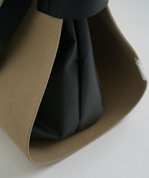 macromauro  マクロマウロ WRAP BAG SHOULDER CANVAS M(BEIGE)