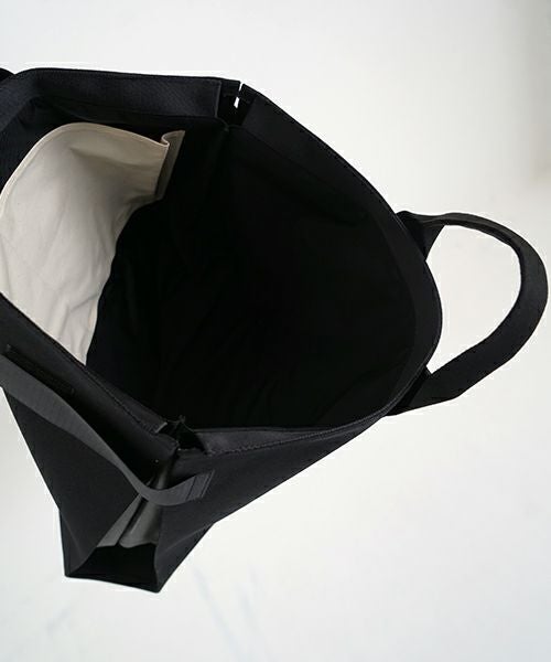 macromauro  マクロマウロ WRAP BAG TOTO CANVAS L(BLACK)