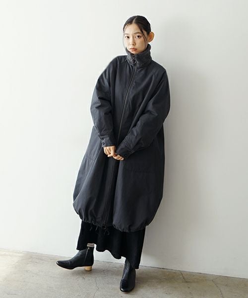 Mochi モチ finx gabardine coat[ma23-co-01/graphite] モッズコート