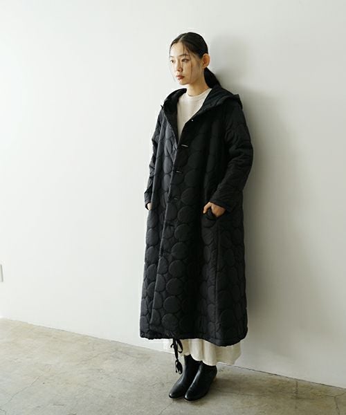 美品⭐︎mochi quilted hood coat キルトフードコート Mochi モチ quilted food coat[ma9-co-01/black] キルトフードコート
