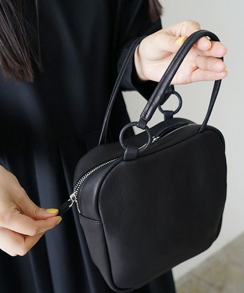 Mochi モチ box bag[ma-pro-26/black] 鹿革 ボックスバッグ